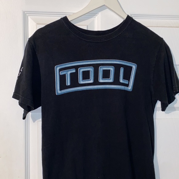 Tool Band Shirt 2010 - Picture 3 of 6